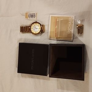 Michael kors watch